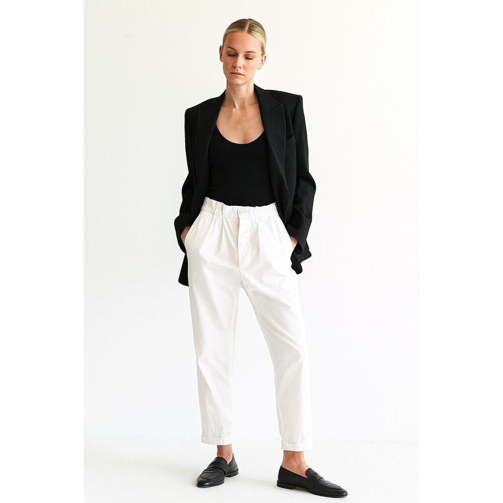 DSQUARED2 Women's Paperbag Ankle Pants White Minimalist Size 50 US 12